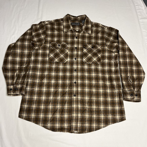 David Taylor Other - David Taylor Flannel Button Up Shirt Mens L Brown Plaid Basic Outdoors Hiking